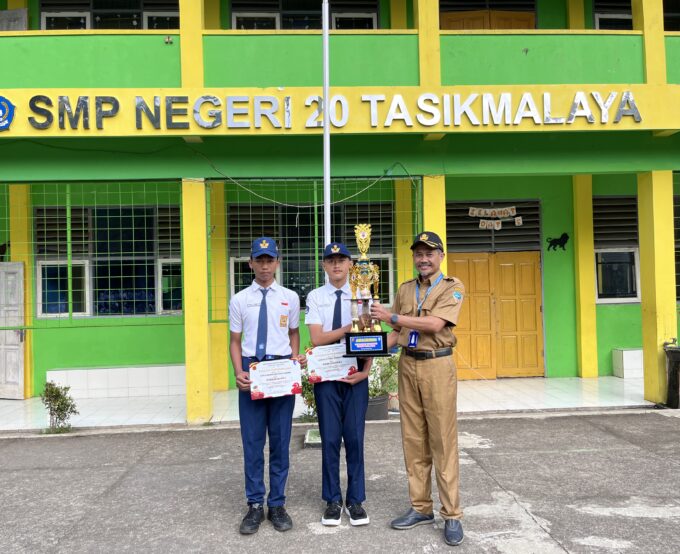 Siswa SMP Negeri 20 Tasikmalaya Raih Juara Harapan 3 dalam Lomba Smart Student PKS Tingkat Polda Jabar 2025