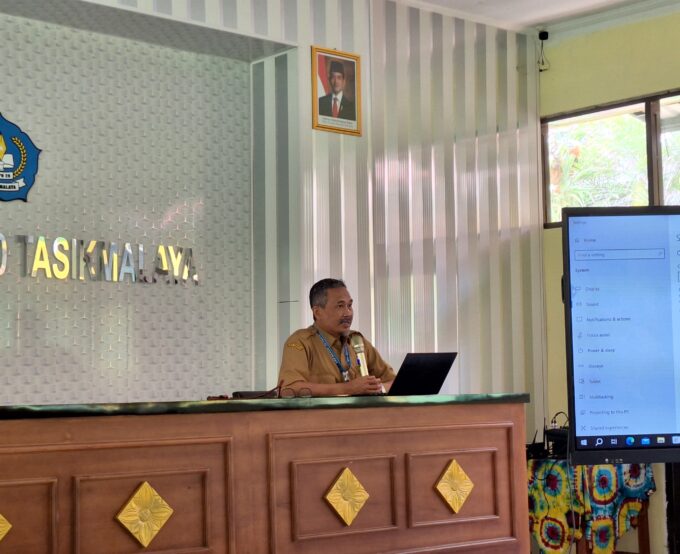 Rapat Semester Genap Tahun Ajaran 2025–2026 SMP Negeri 20 Tasikmalaya