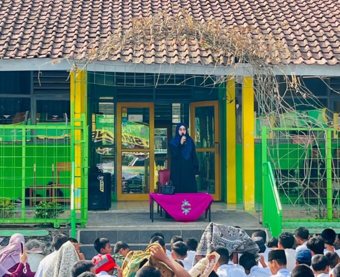 Semarak Maulid Nabi Muhammad SAW di SMPN 20 Tasikmalaya